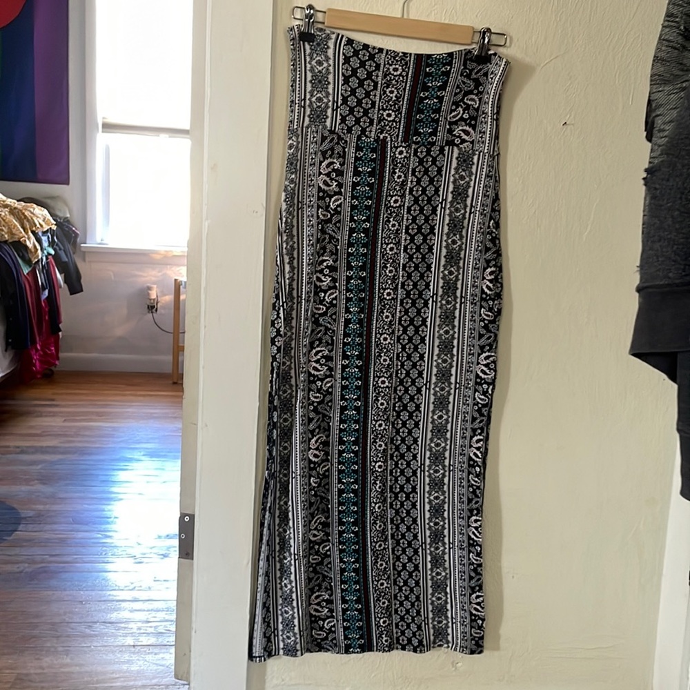 Maxi skirt